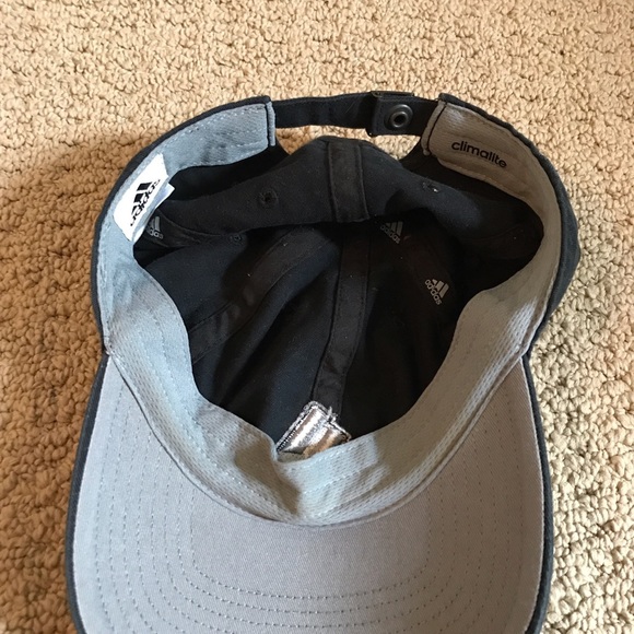 adidas hat - Picture 3 of 3